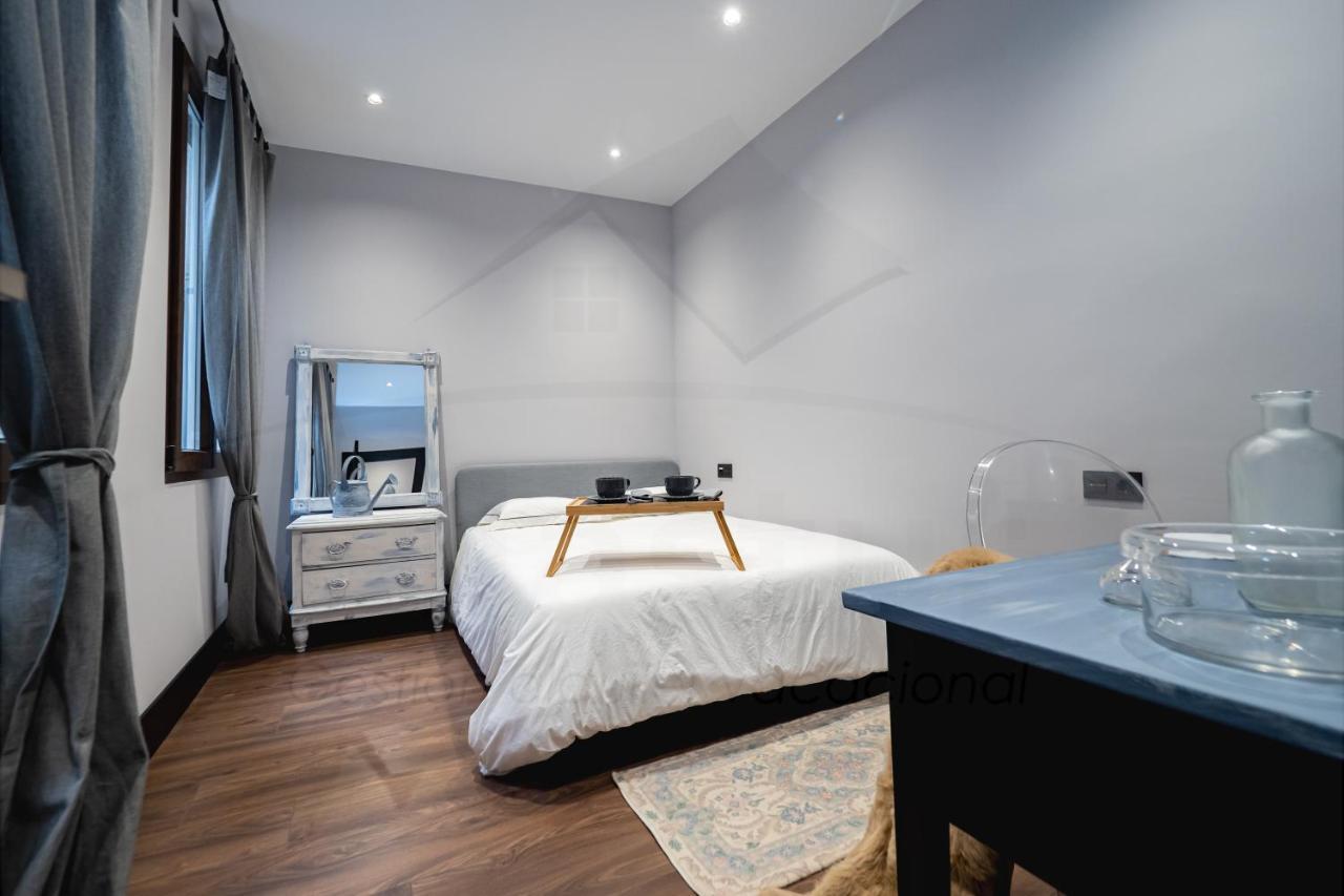 Chambre Noir Apartamento Oviedo Exteriör bild